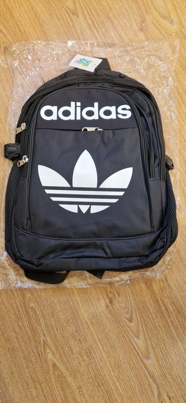 Kuprinė „Adidas“ – juoda su klasikiniu logotipu - Image 1